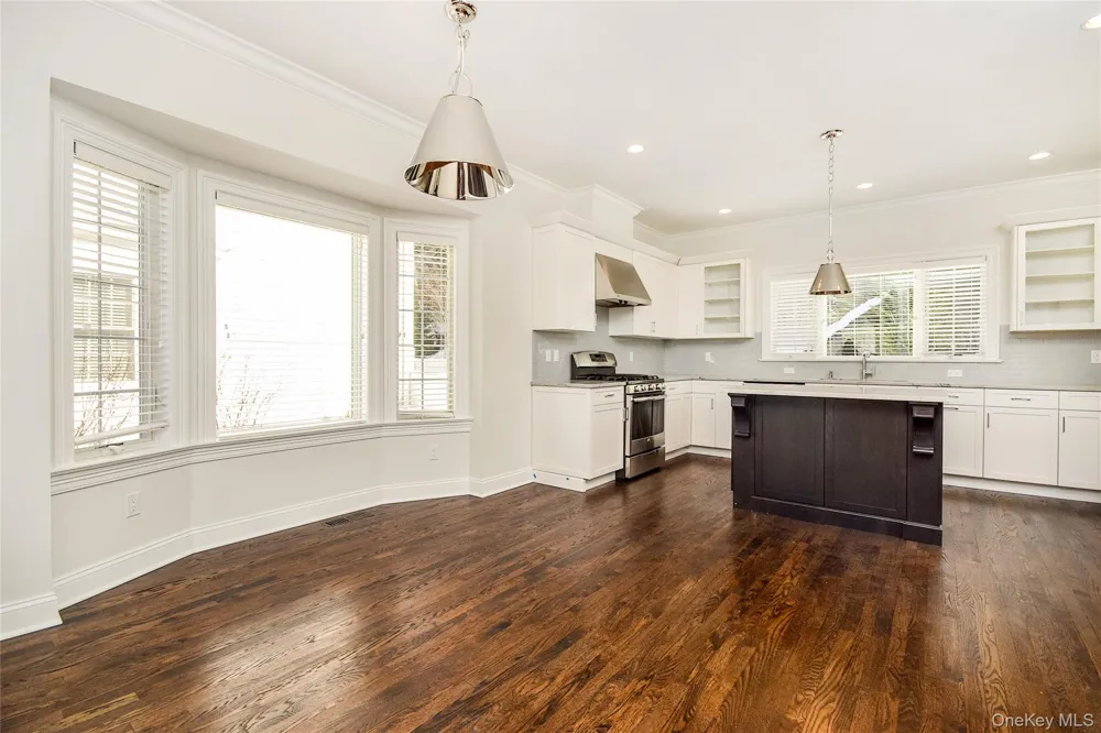 31 Cedar Place Rye, NY 10580