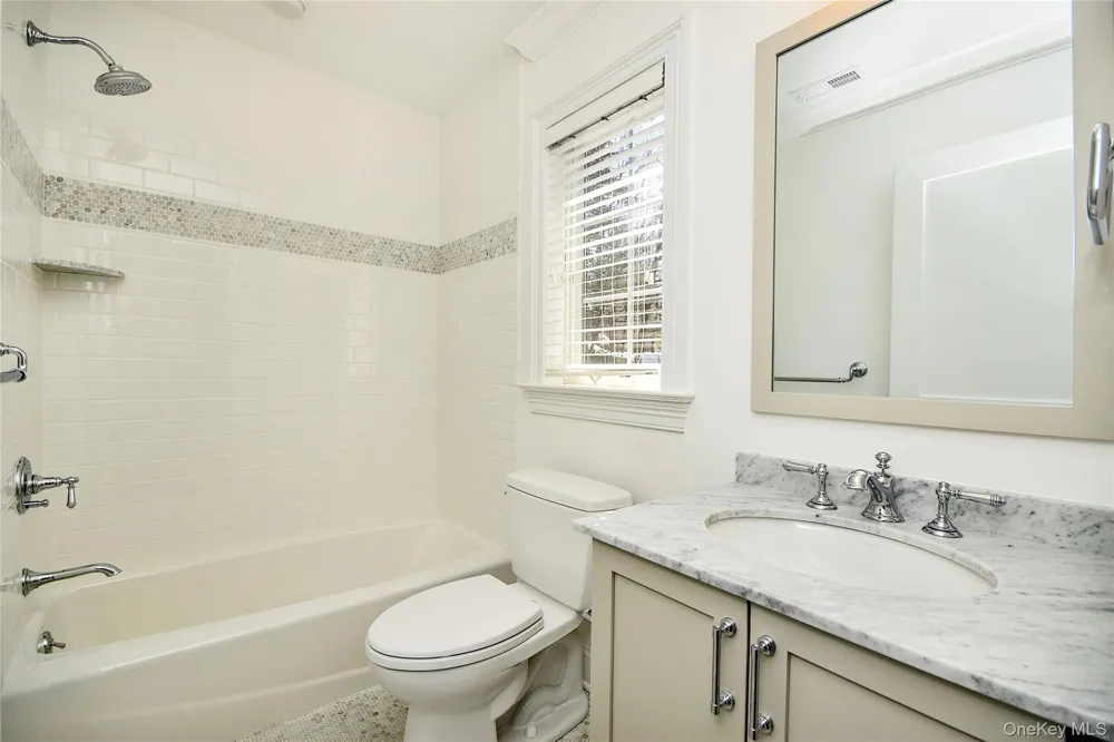 31 Cedar Place Rye, NY 10580