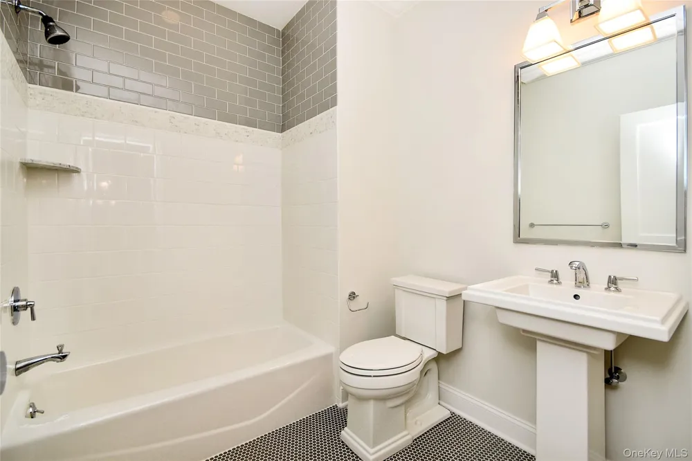 31 Cedar Place Rye, NY 10580