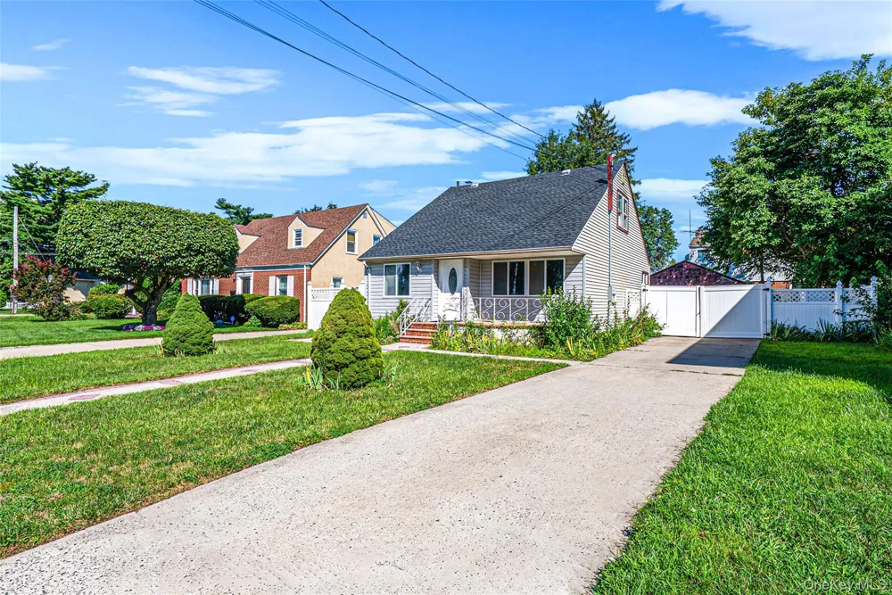 231 Cedar Street Hempstead, NY 11550