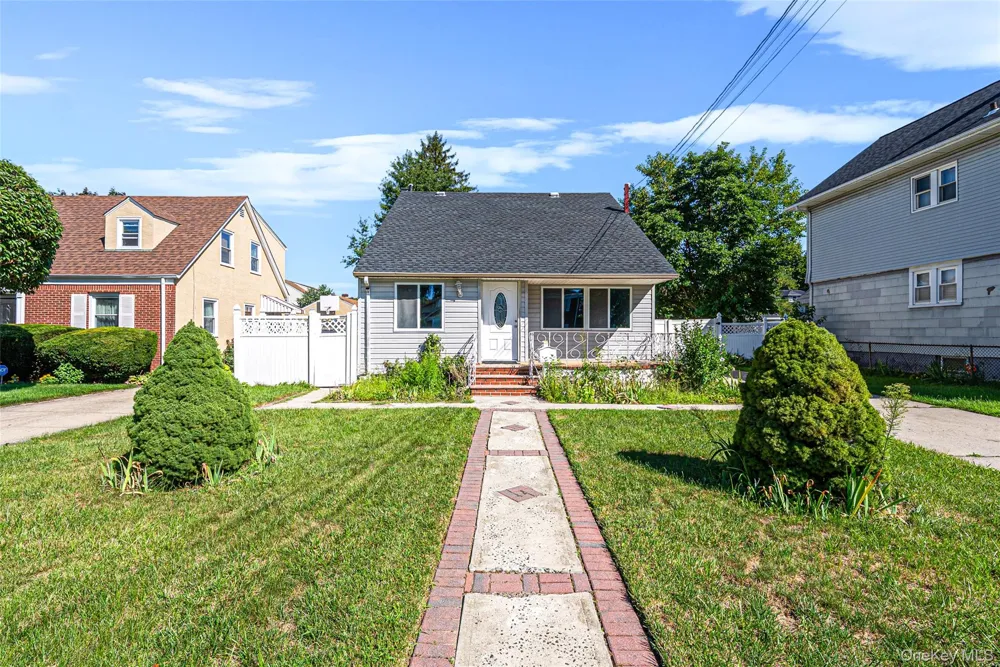 231 Cedar Street Hempstead, NY 11550