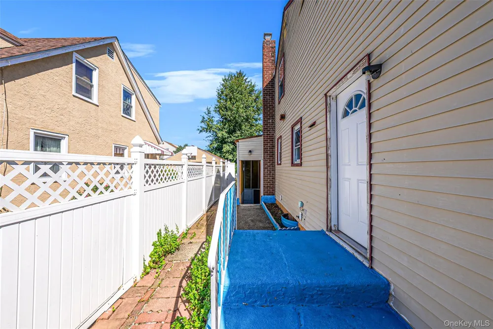 231 Cedar Street Hempstead, NY 11550