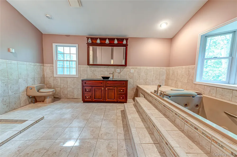 20 Valley Drive East Moriches, NY 11940