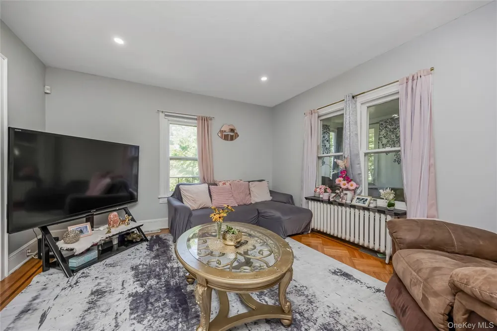 958 Thomas Avenue Baldwin, NY 11510