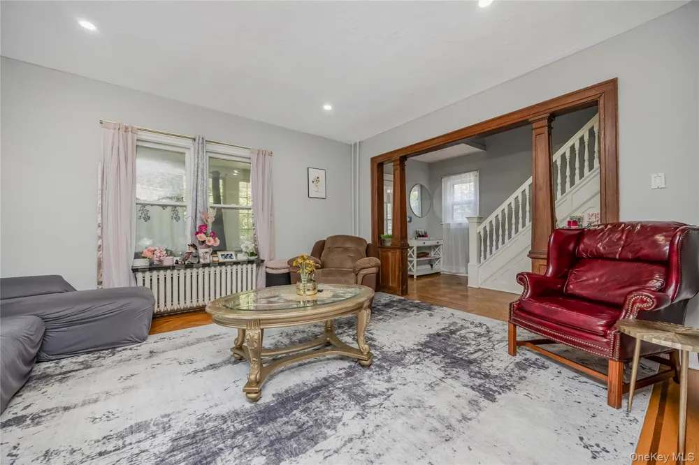 958 Thomas Avenue Baldwin, NY 11510
