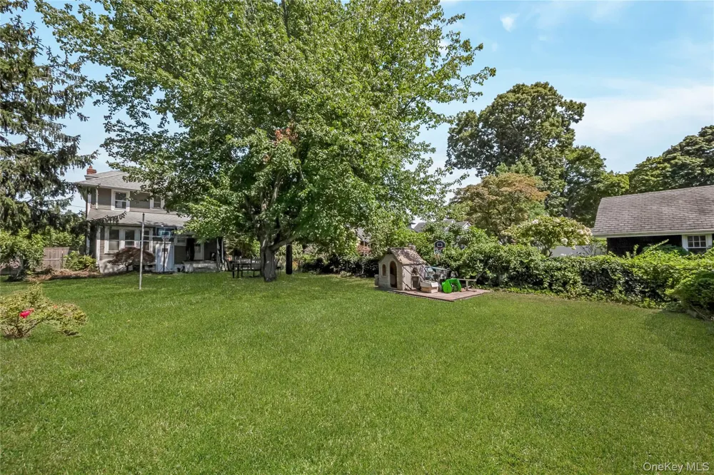 958 Thomas Avenue Baldwin, NY 11510