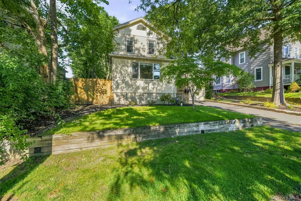 40 Midland Avenue Nyack, NY 10960