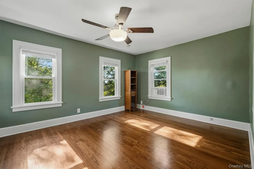 40 Midland Avenue Nyack, NY 10960