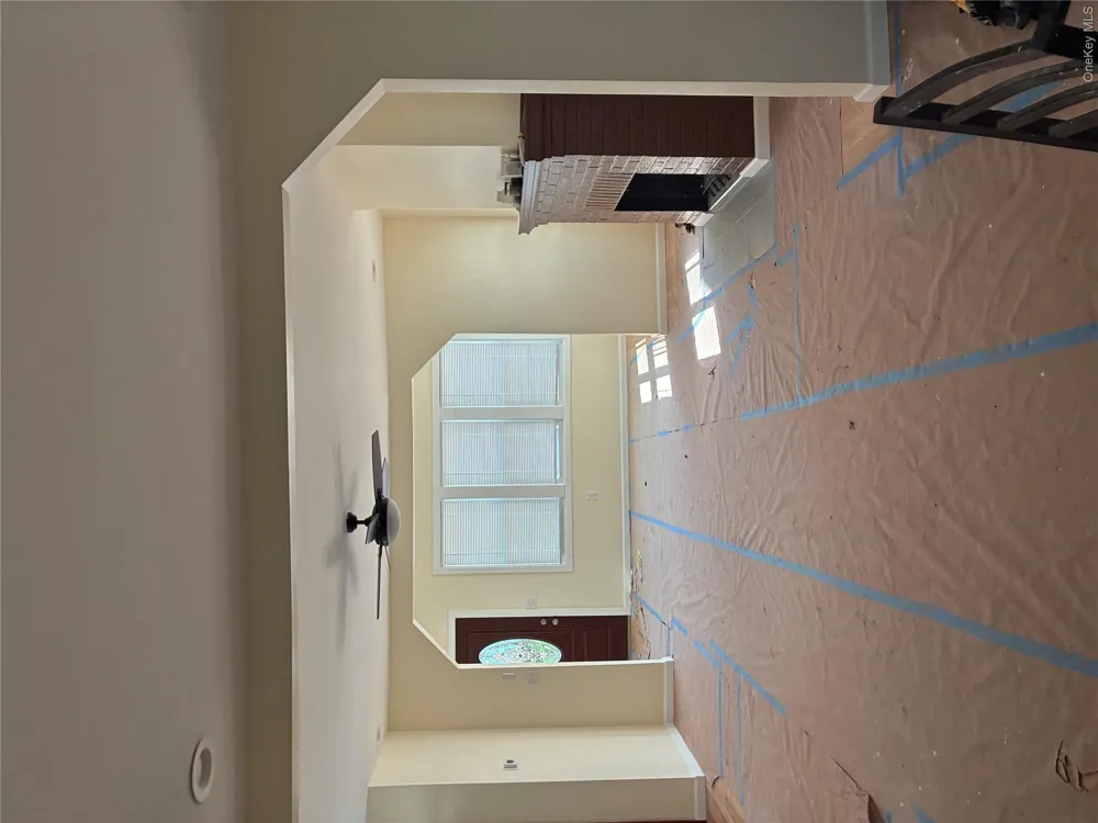 205-15 111TH AVE Saint Albans, NY 11412