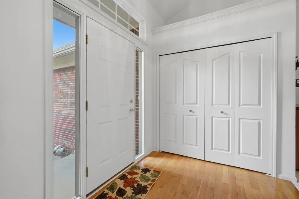 52689 Wildwood Drive Macomb, MI 48042