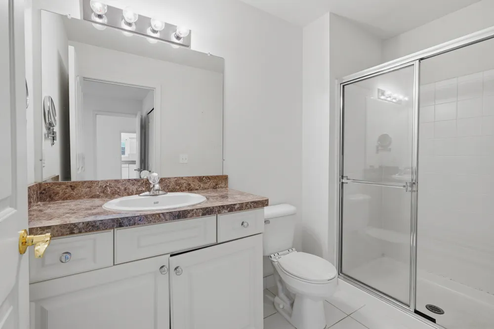 52689 Wildwood Drive Macomb, MI 48042