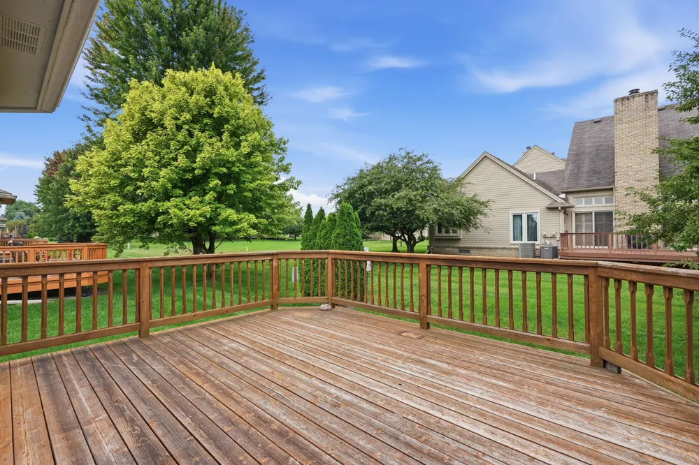 52689 Wildwood Drive Macomb, MI 48042
