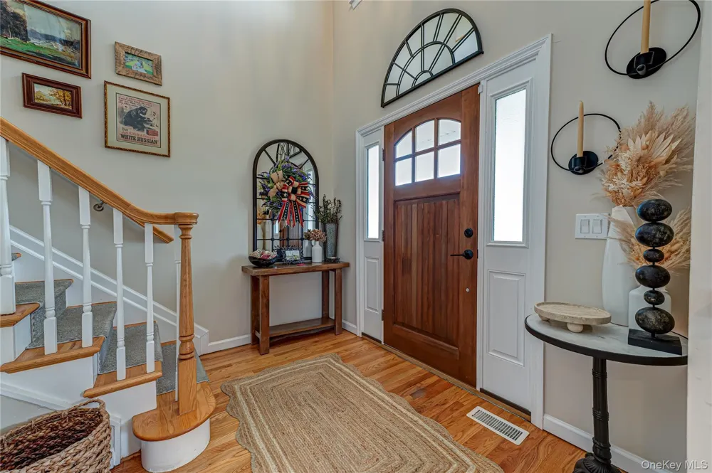 406 Vanderbilt Boulevard Oakdale, NY 11769