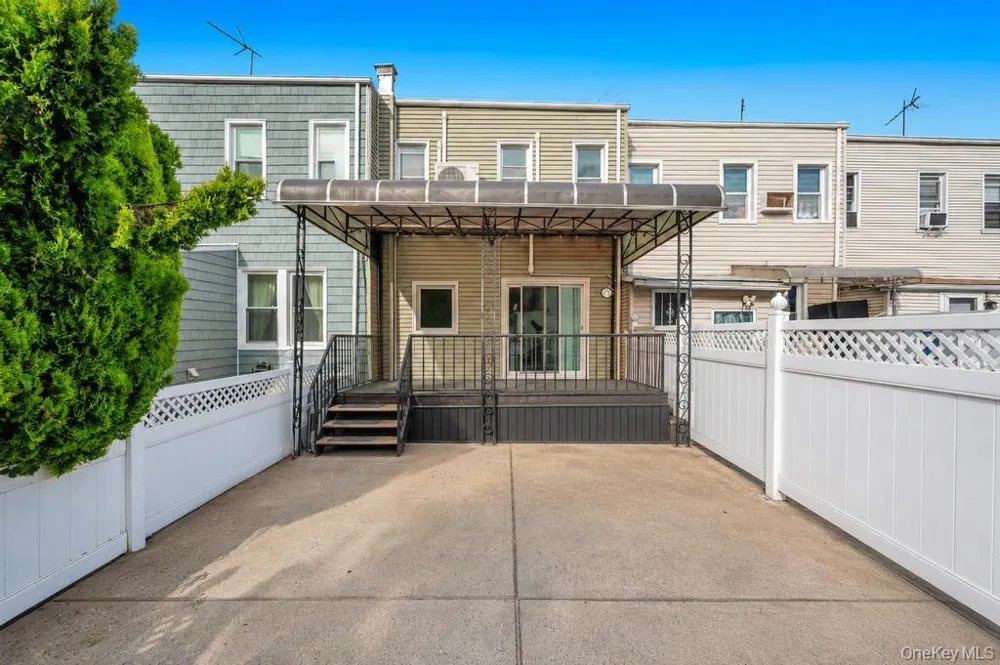 9216 Woodhaven Boulevard Woodhaven, NY 11421