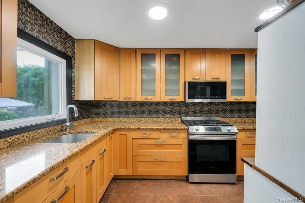 9216 Woodhaven Boulevard Woodhaven, NY 11421