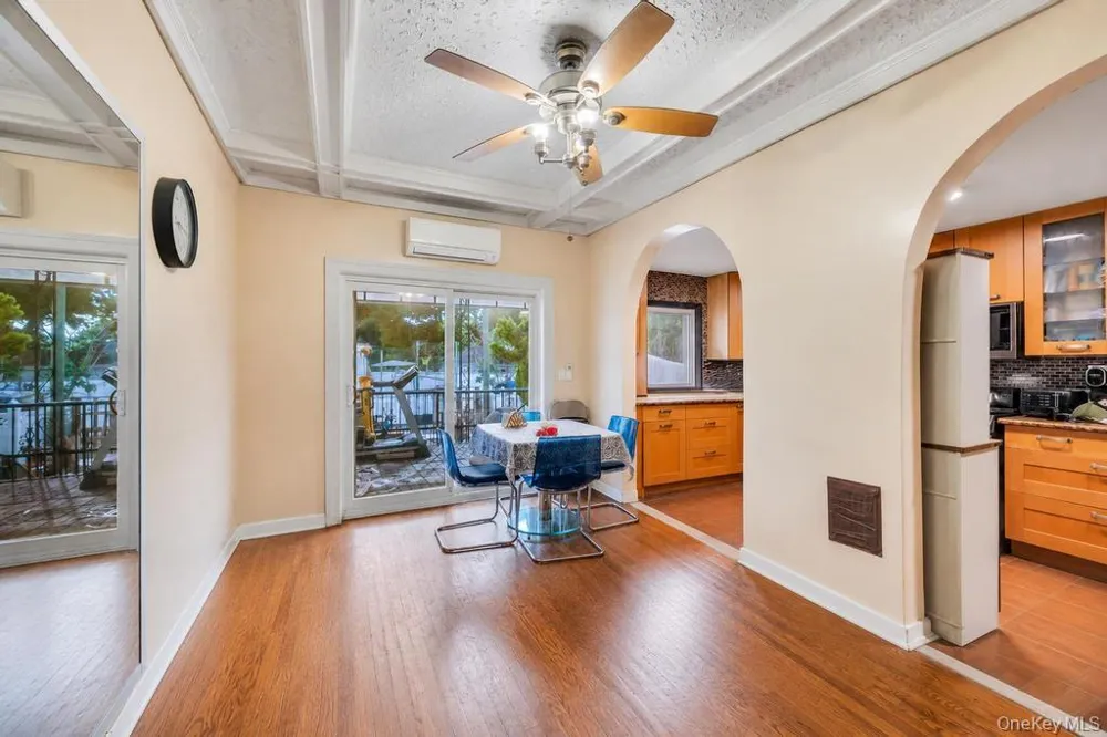 9216 Woodhaven Boulevard Woodhaven, NY 11421