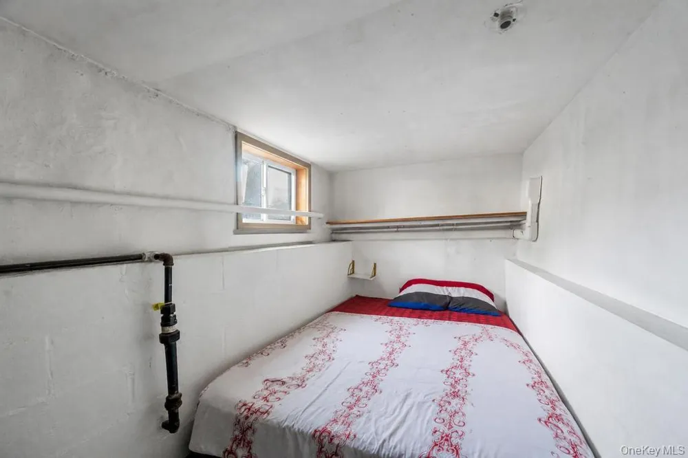 9216 Woodhaven Boulevard Woodhaven, NY 11421