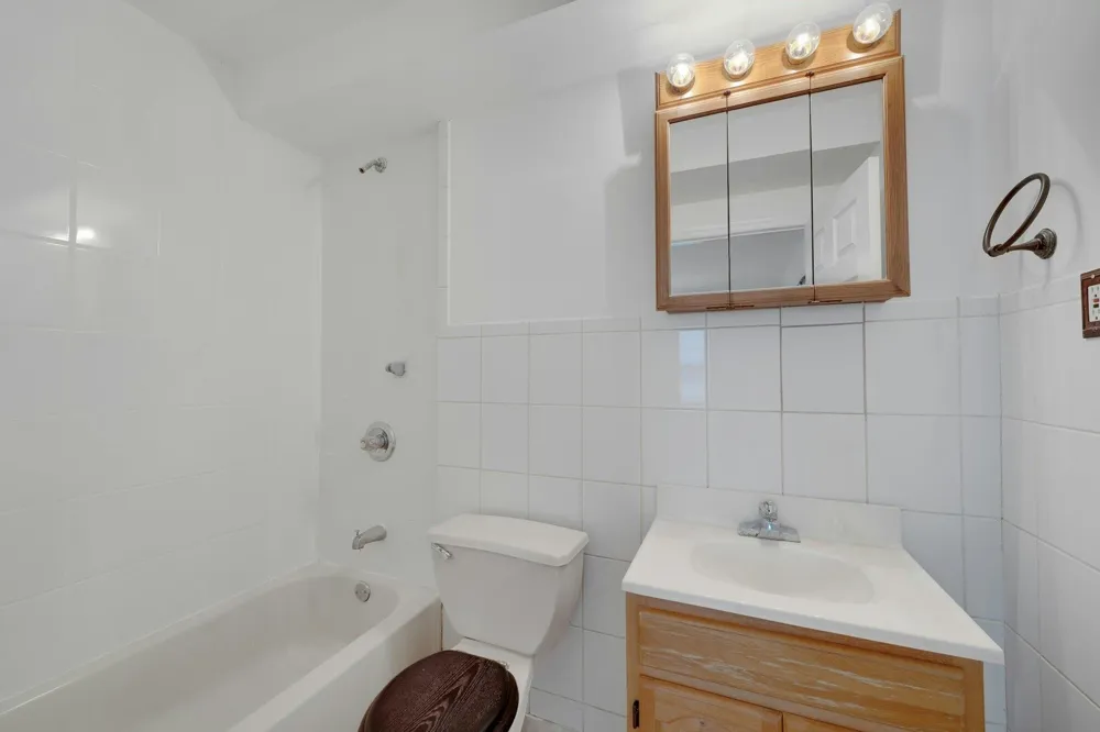6410 MADISON ST West New York, NJ 07093