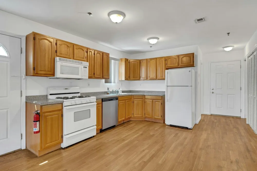 6410 MADISON ST West New York, NJ 07093