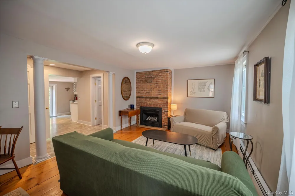 13 Kemble Avenue Cold Spring, NY 10516