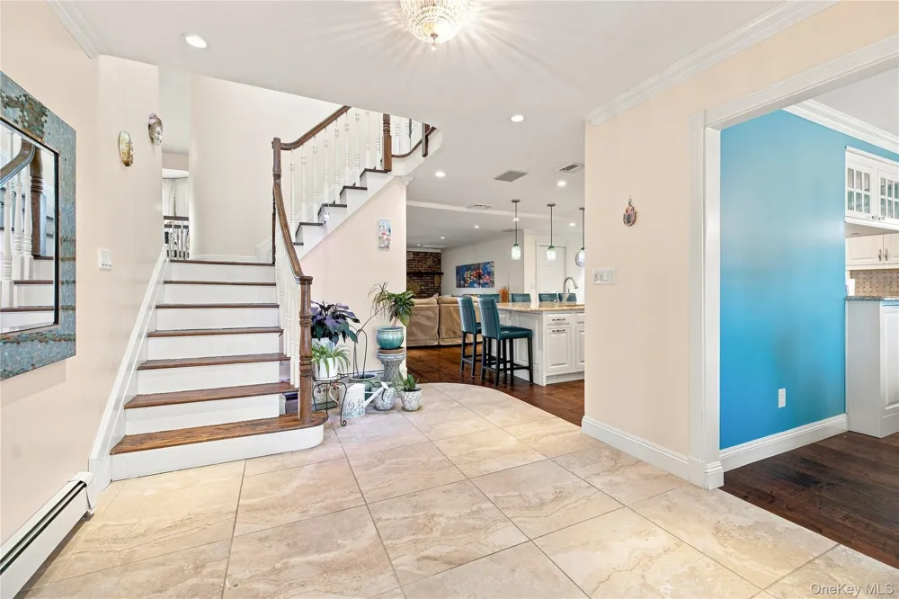 85 Jeffery Lane Oceanside, NY 11572