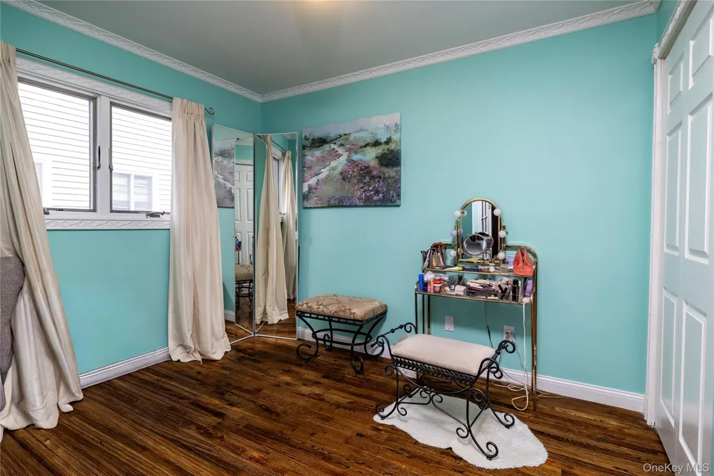 85 Jeffery Lane Oceanside, NY 11572