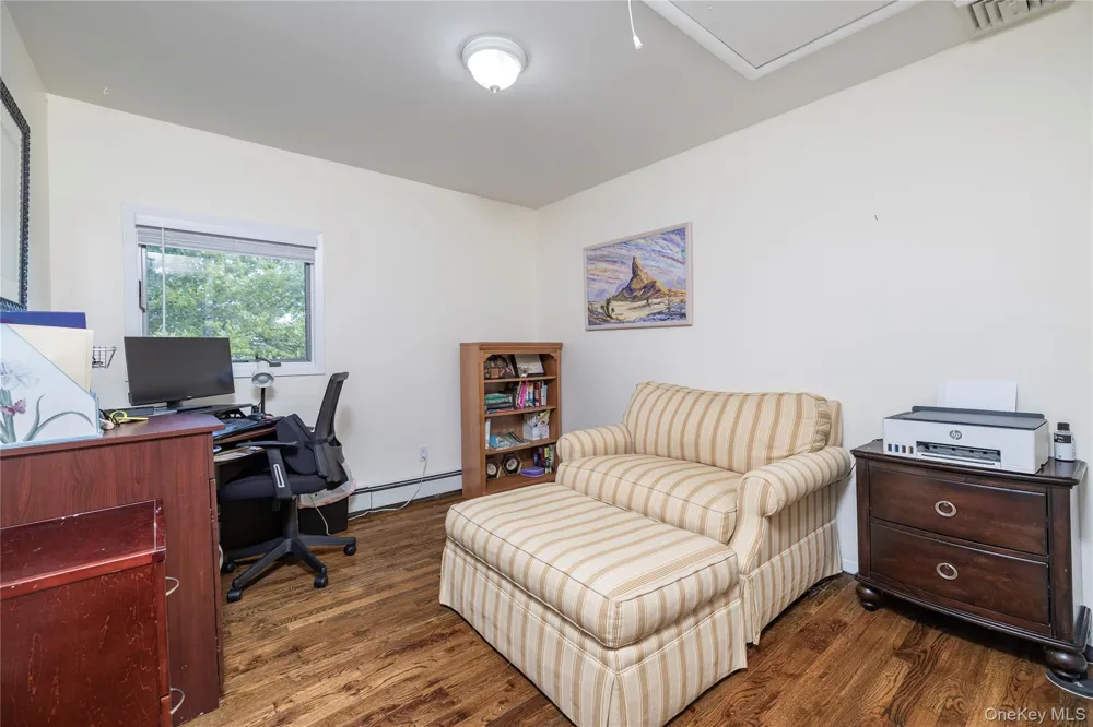 85 Jeffery Lane Oceanside, NY 11572