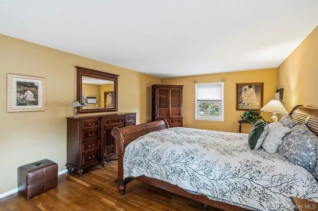 14 Format Lane Smithtown, NY 11787