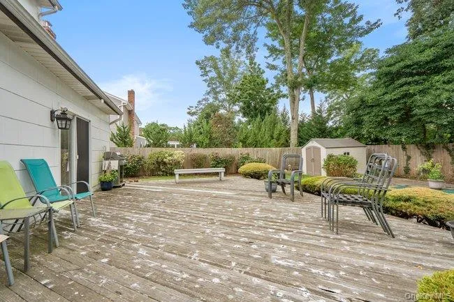 14 Format Lane Smithtown, NY 11787