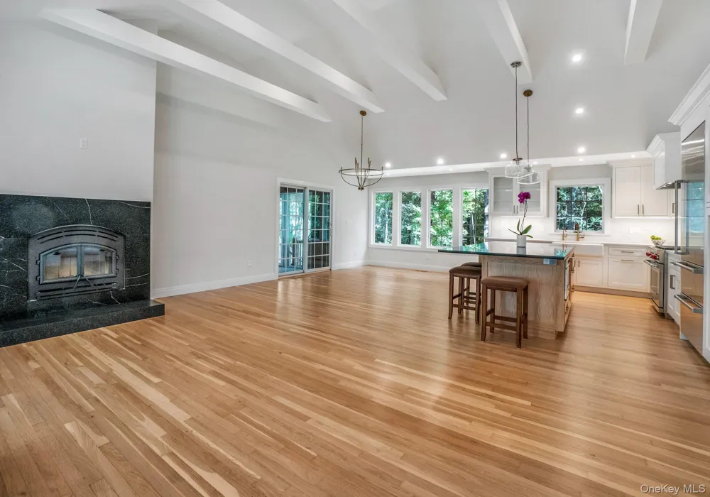 6 Fox Ridge Road Armonk, NY 10504