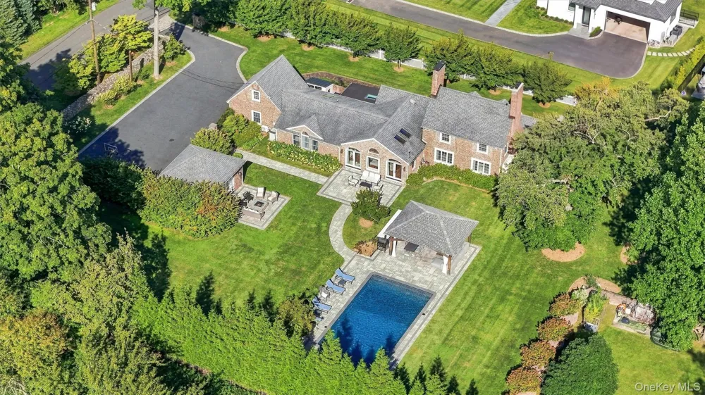 8 Rose Hill Road Suffern, NY 10901