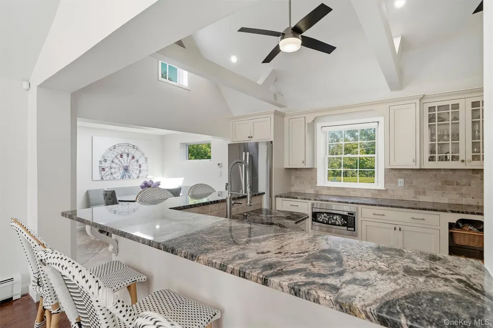 8 Rose Hill Road Suffern, NY 10901