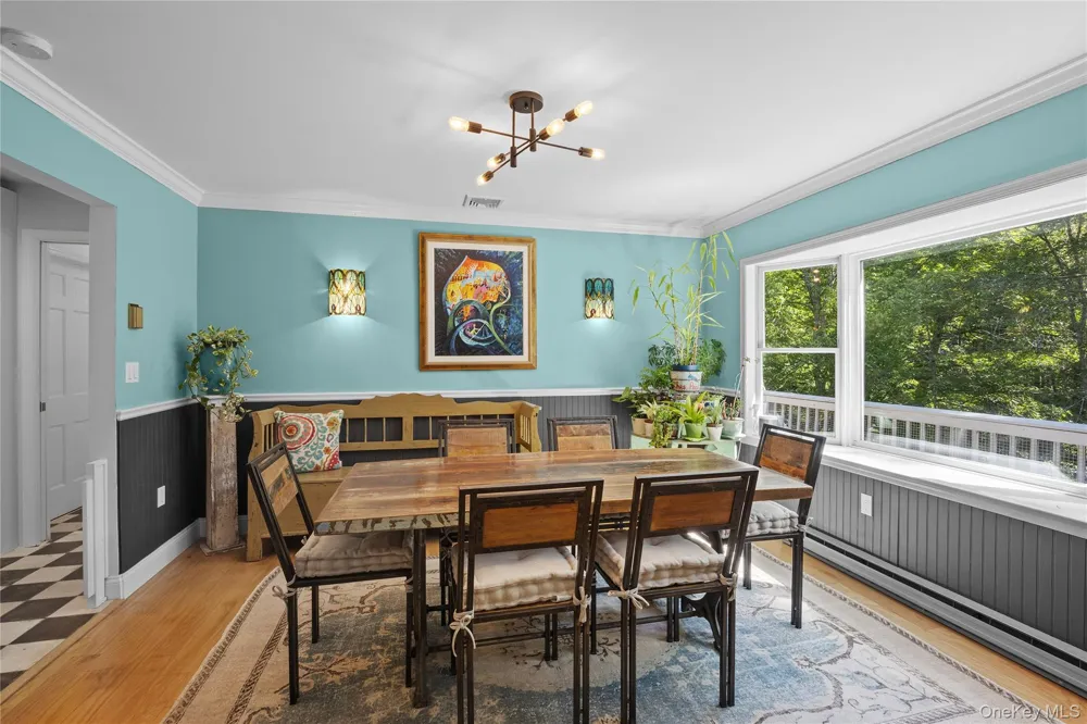18 Beaver Lane W Westhampton, NY 11977