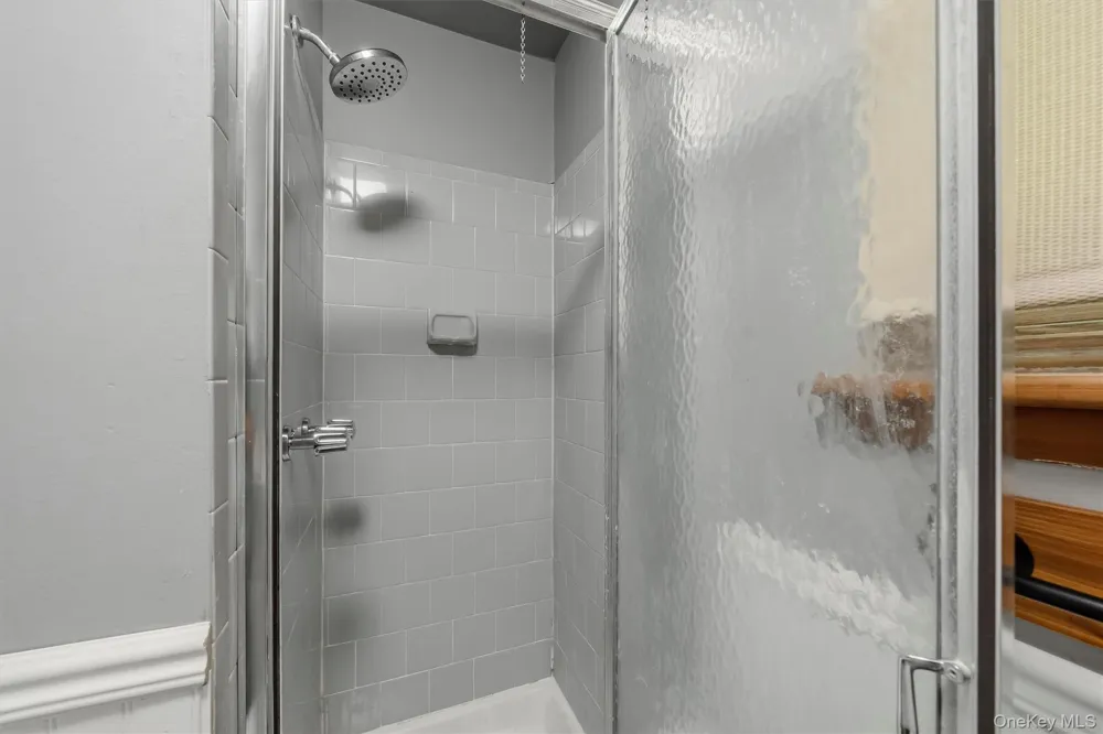 383 Rt 32 Woodbury, NY 10917