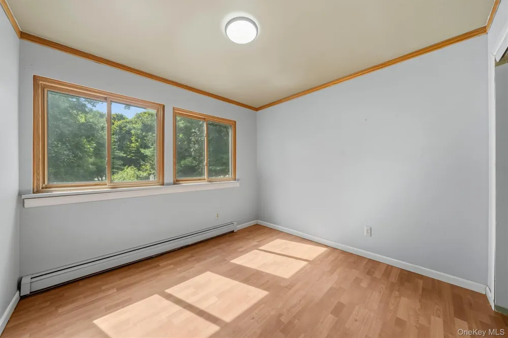 383 Rt 32 Woodbury, NY 10917