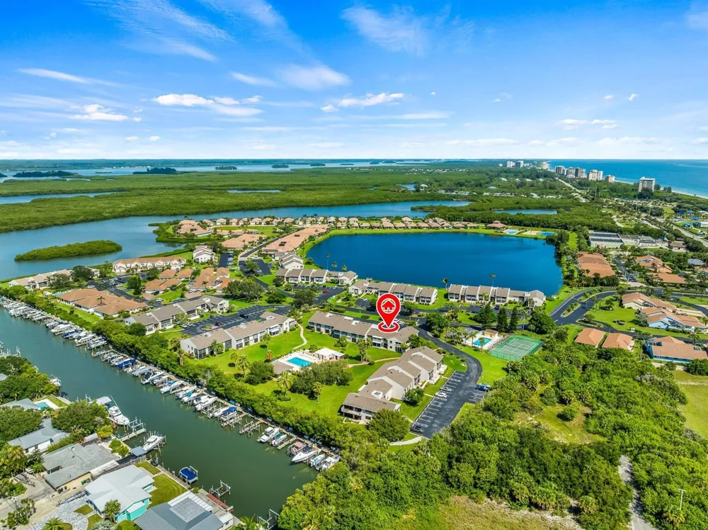 3209 S Lakeview Circle #8202 Hutchinson Island, FL 34949