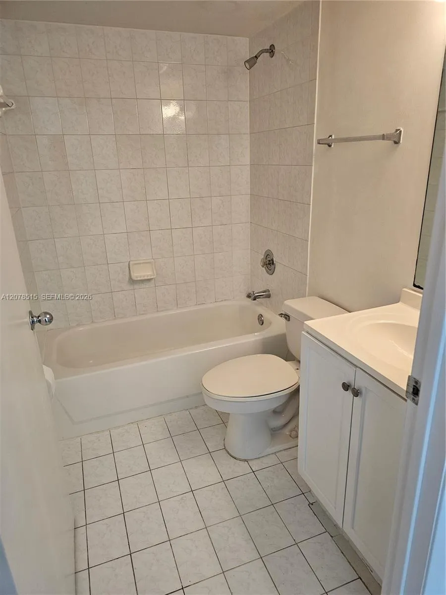 7611 SW 153rd Ct #103 Kendall, FL 33193