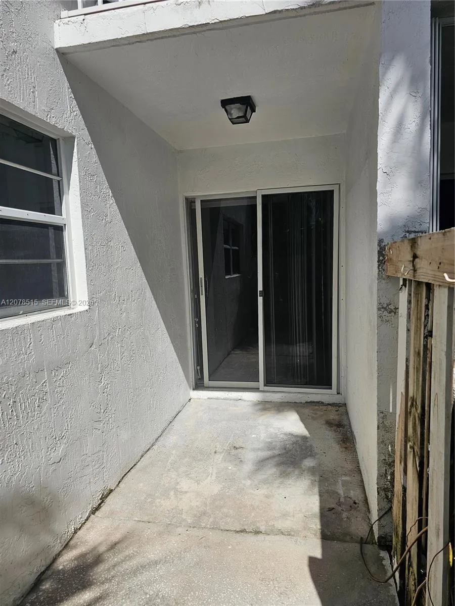 7611 SW 153rd Ct #103 Kendall, FL 33193