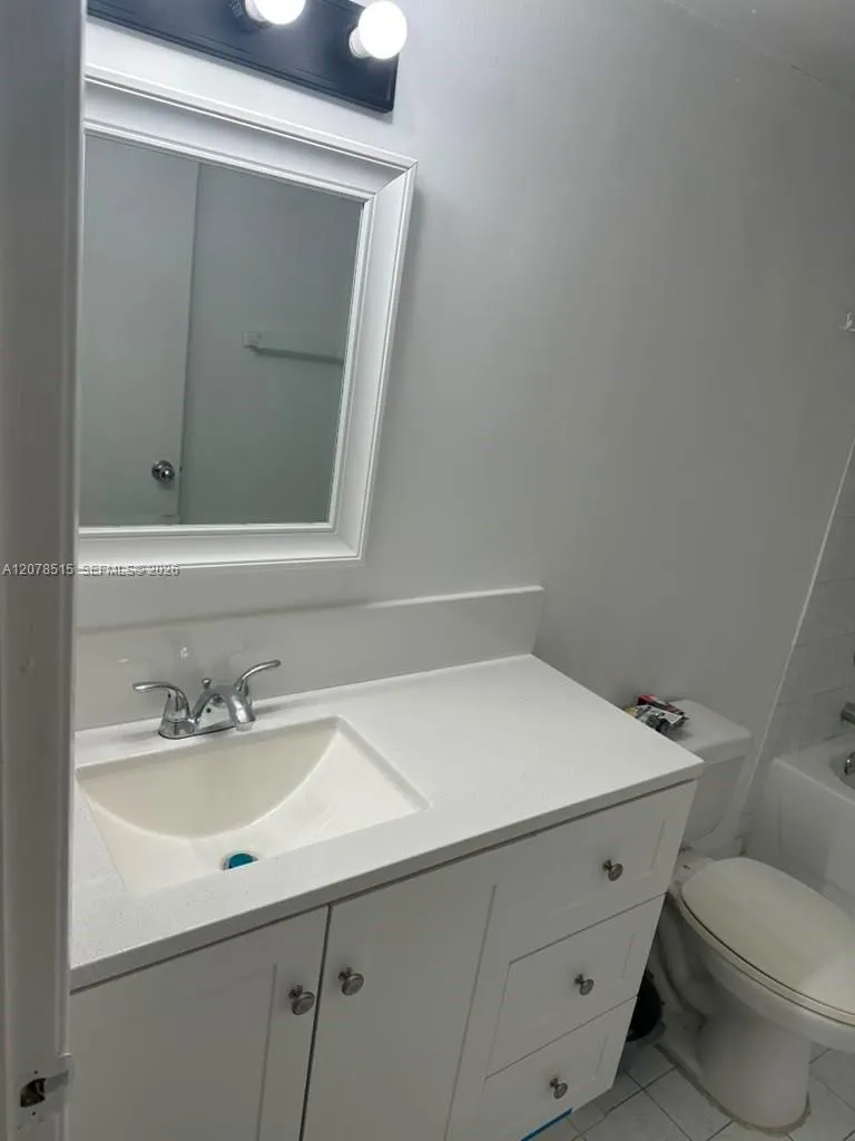 7611 SW 153rd Ct #103 Kendall, FL 33193
