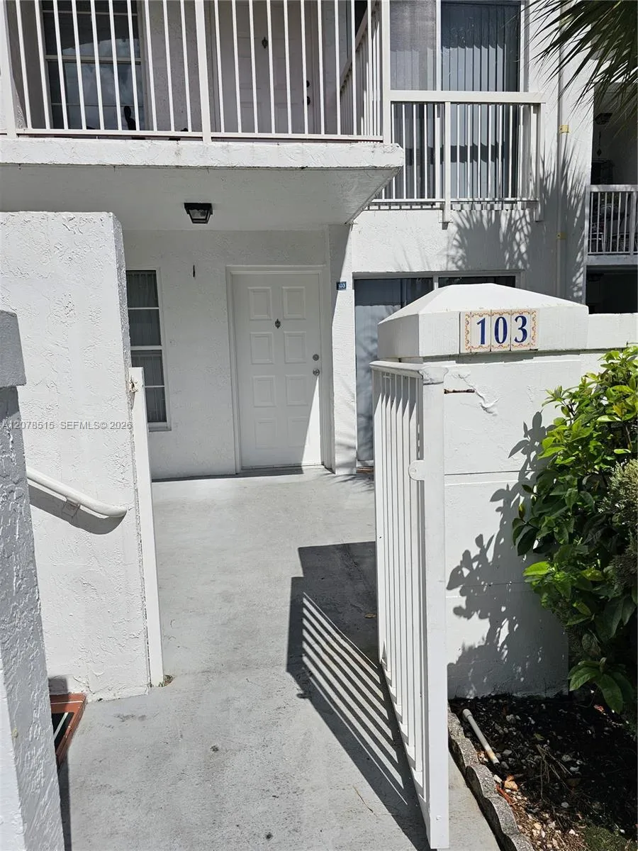 7611 SW 153rd Ct #103 Kendall, FL 33193