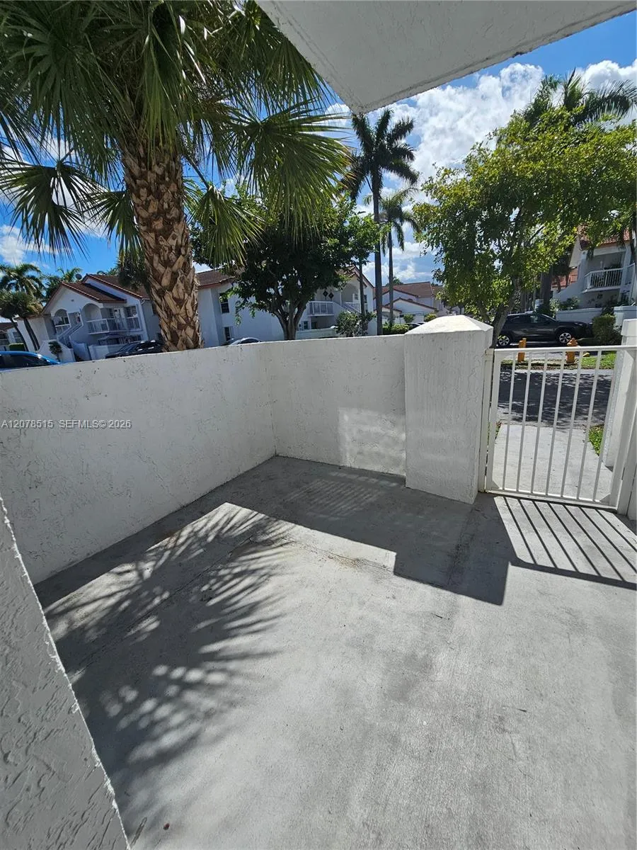 7611 SW 153rd Ct #103 Kendall, FL 33193