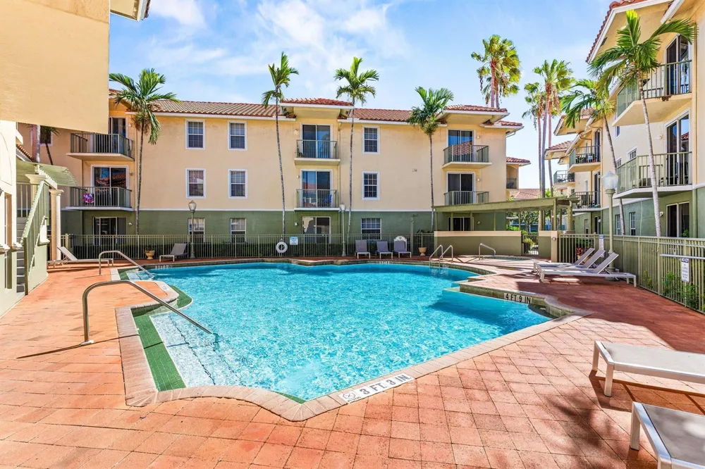 1961 BRANDYWINE ROAD #304 West Palm Beach, FL 33409