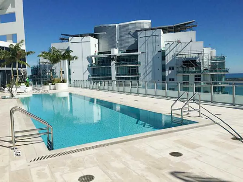 1300 Brickell Bay Dr #1008 Miami, FL 33131