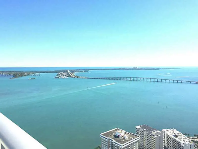 1300 Brickell Bay Dr #1008 Miami, FL 33131