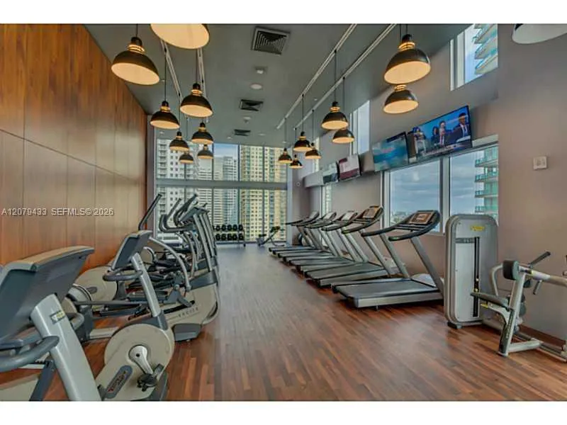 1300 Brickell Bay Dr #1008 Miami, FL 33131