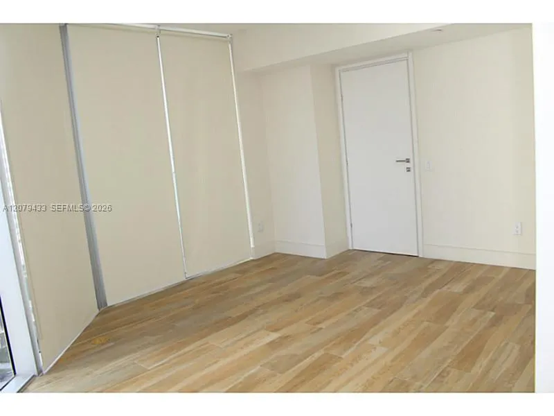 1300 Brickell Bay Dr #1008 Miami, FL 33131