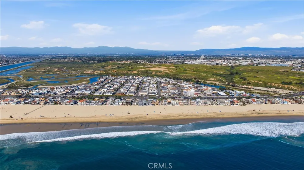 332 Lugonia Street Newport Beach, CA 92663