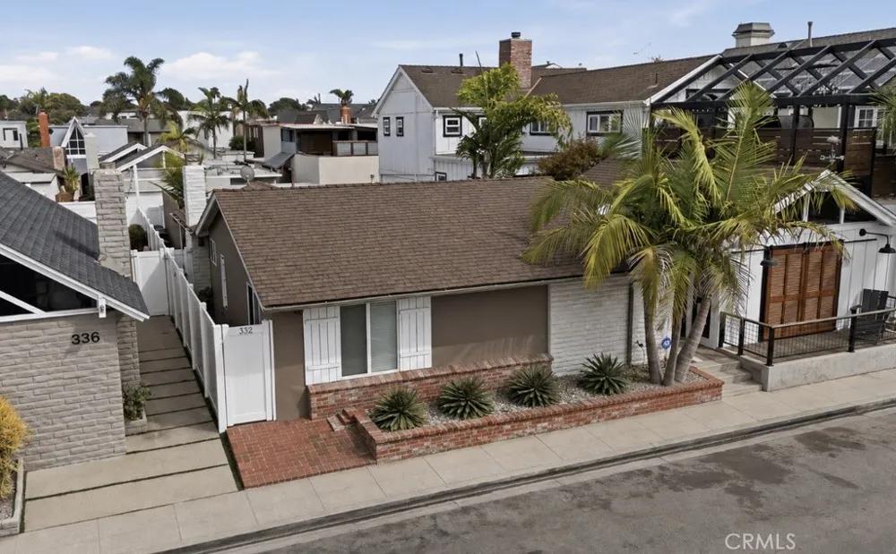 332 Lugonia Street Newport Beach, CA 92663