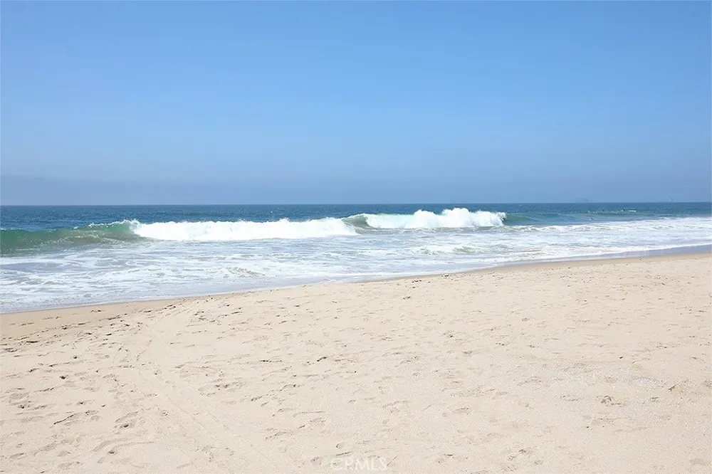 332 Lugonia Street Newport Beach, CA 92663