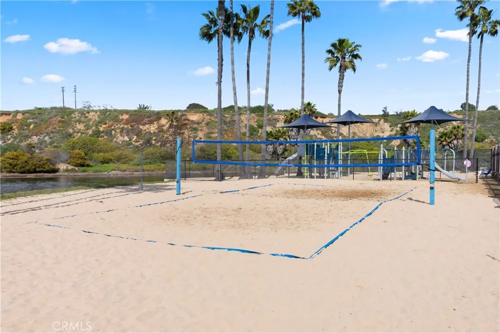 332 Lugonia Street Newport Beach, CA 92663